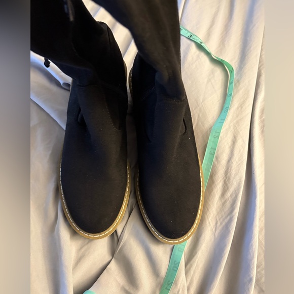 Gorgeous suede going out 
Nicole Miller 
over the knee 
thigh high tieback boots - Picture 6 of 11